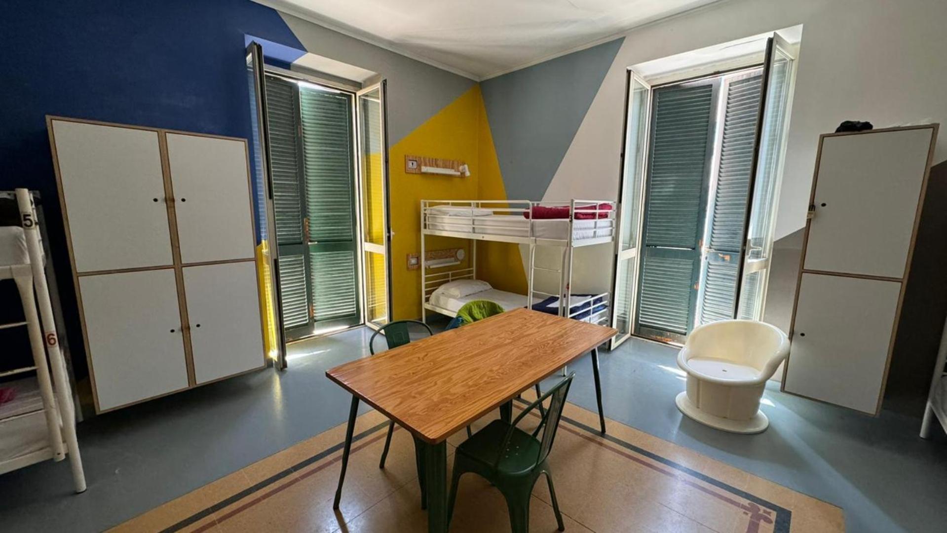 La Controra Hostel Napoli Ngoại thất bức ảnh