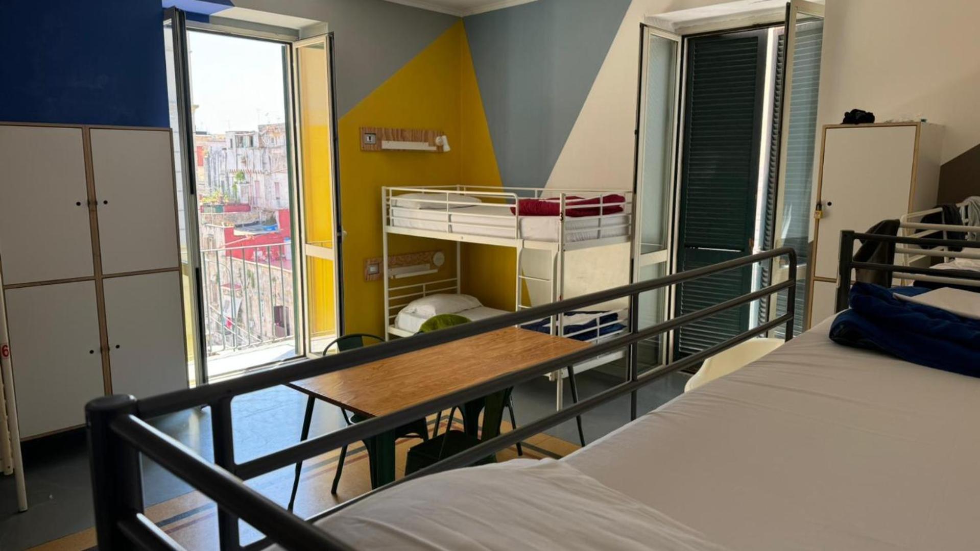 La Controra Hostel Napoli Ngoại thất bức ảnh